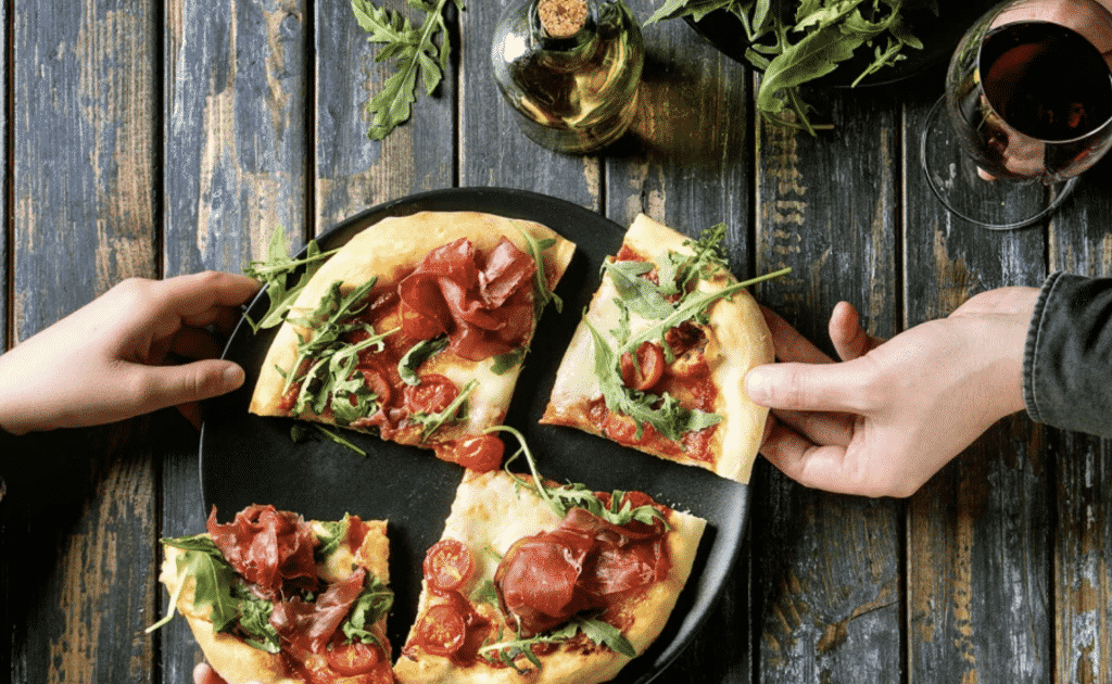 An Ultimate Guide for Pairing Pizza with Wine