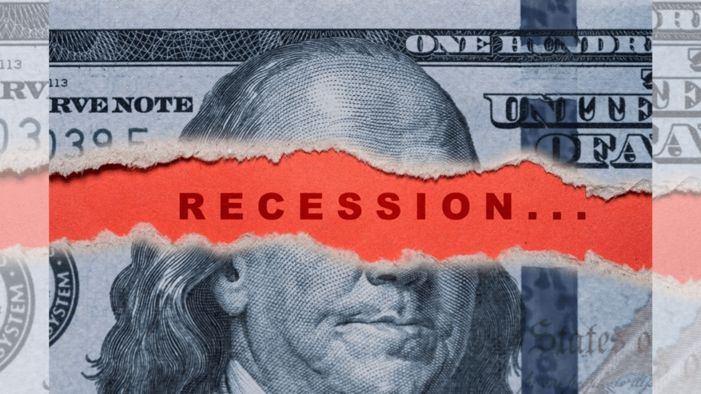 The Benefits of Refinancing Your Mortgage Before a Recession Hits