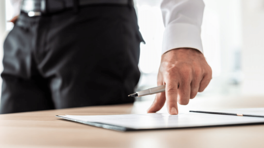 The Advantages of Hiring a Personal Injury Lawyer Close to Home 