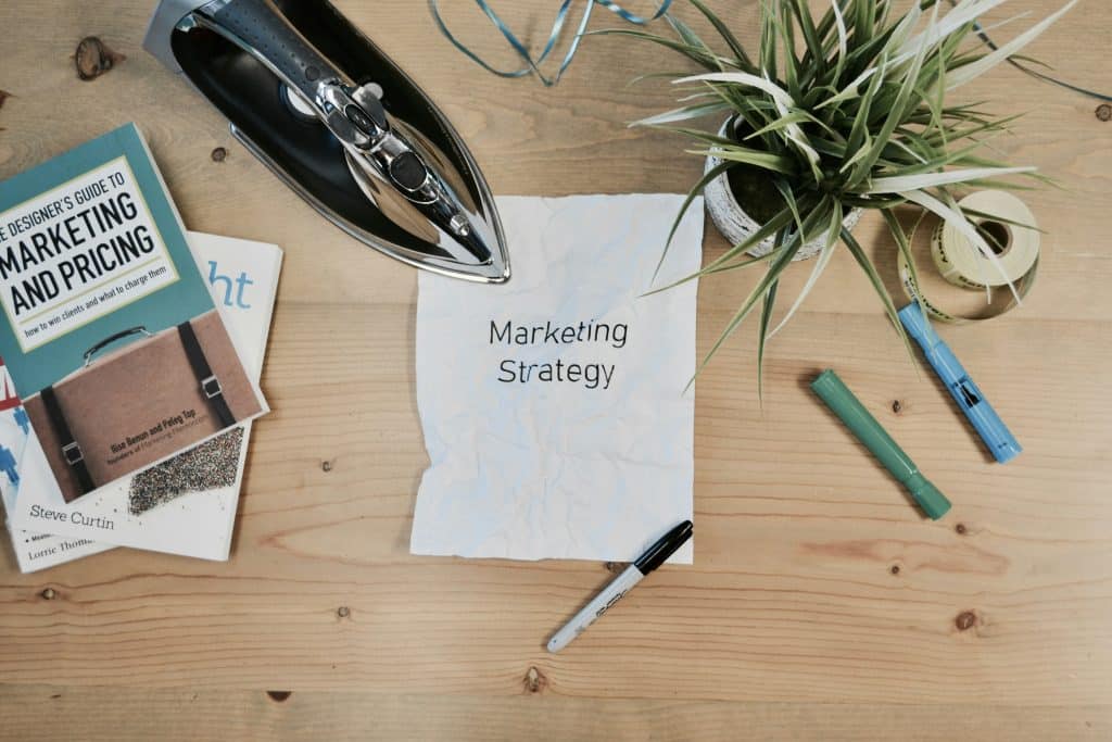 Using Data‑Driven Storytelling in University Marketing
